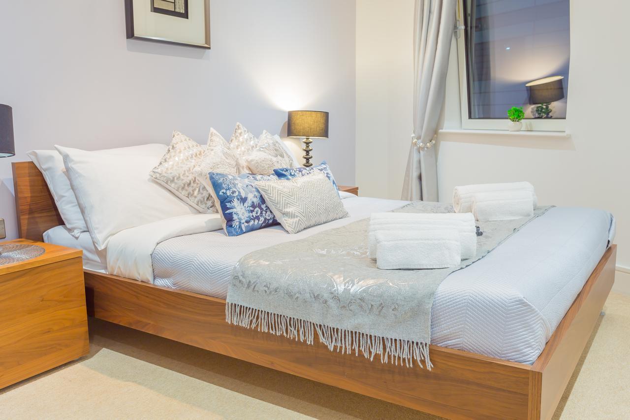 River Walk Suite - Canary Wharf Лондон Екстериор снимка